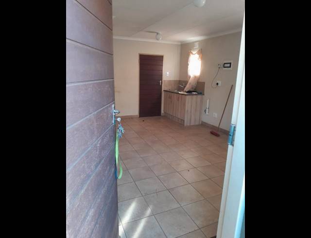 2 BEDROOM HOUSE FOR SALE IN SKY CITY